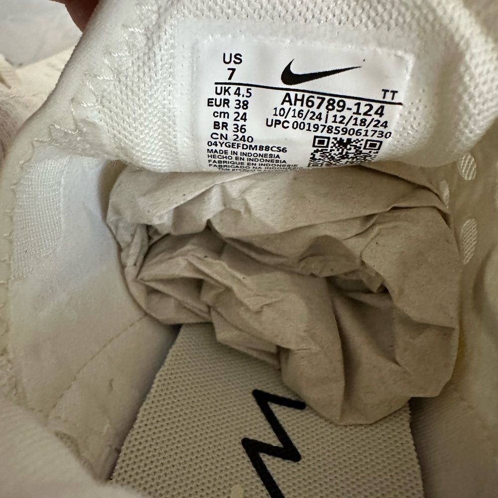 Nike Air Max 270 Sail Coconut Milk Athletic Shoes Running AH6789 Women’s Size 7 - Picture 7 of 8
